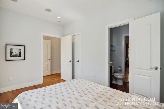 Building Photo - 515 N Street NW-#2