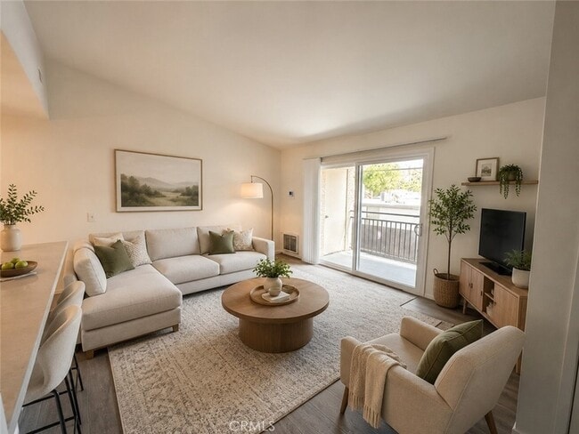 Building Photo - 74533 Sagebrush Dr
