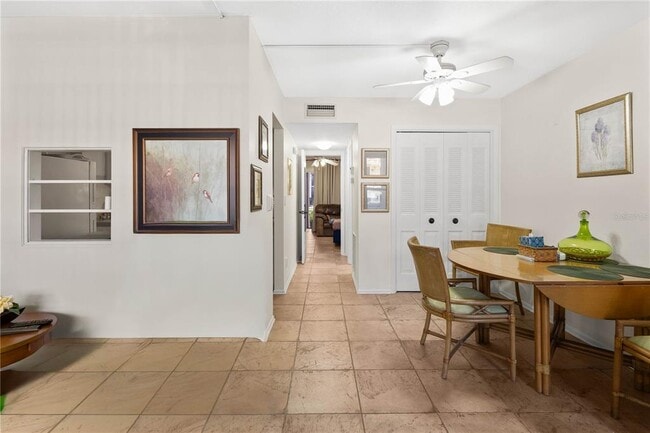 Building Photo - 24 Quails Run Blvd