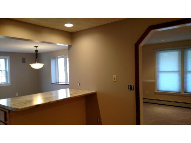 Building Photo - 111 Windham Rd