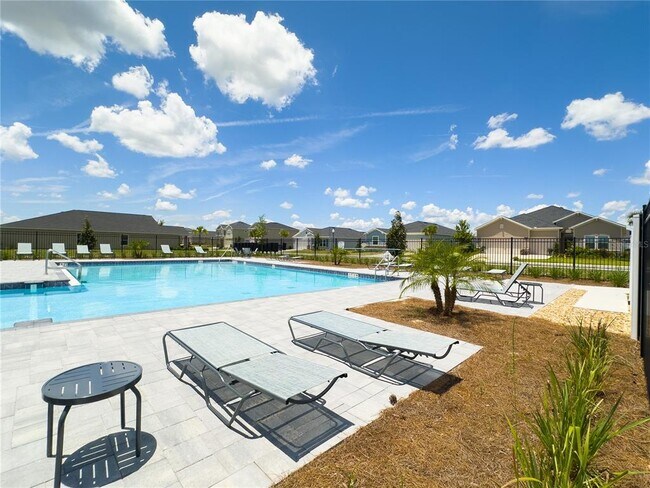 Building Photo - 9261 SW 58th Cir