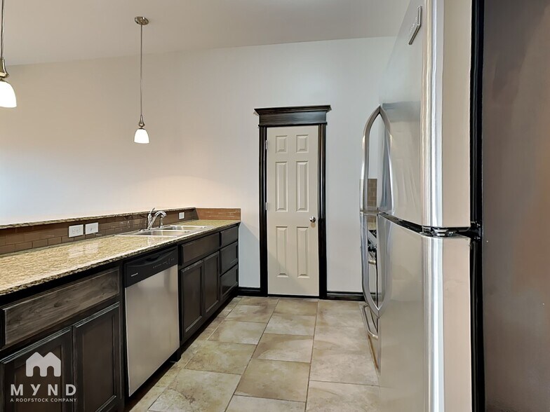 Building Photo - 18212 Manera Wy