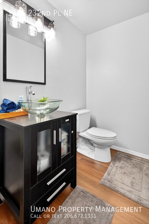 Building Photo - 1345 232nd Pl NE