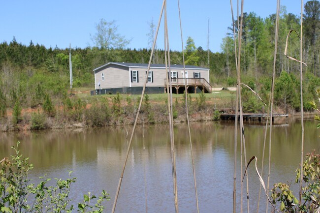 Building Photo - 818 W Grantville Rd