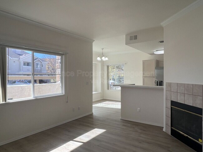 Building Photo - 3890 Strawberry Field Grove