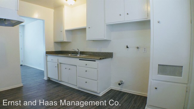 Building Photo - 202 N Culver Ave