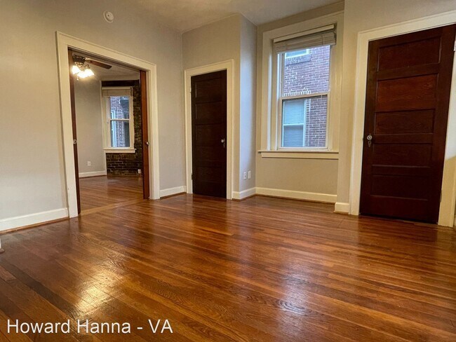 Building Photo - 2 br, 1 bath House - 1411 Colonial Avenue #B4