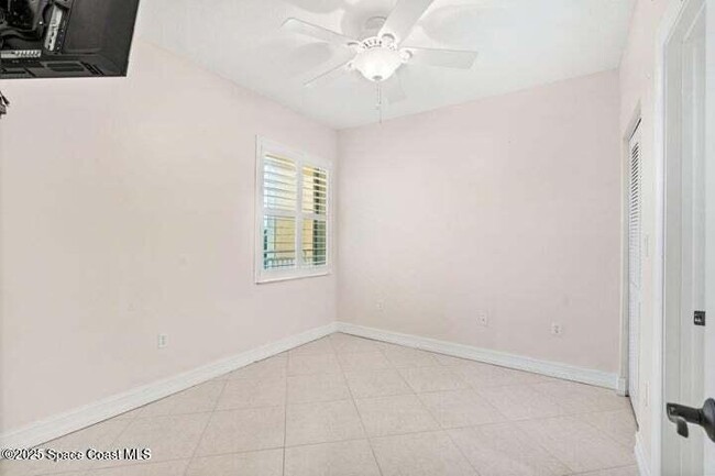 Building Photo - 191 Seminole Ln
