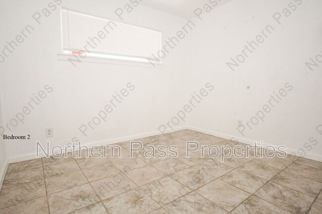 Building Photo - 8125 Loma Terrace Rd