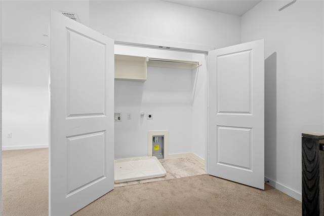 Building Photo - 2714 Parkview Pl