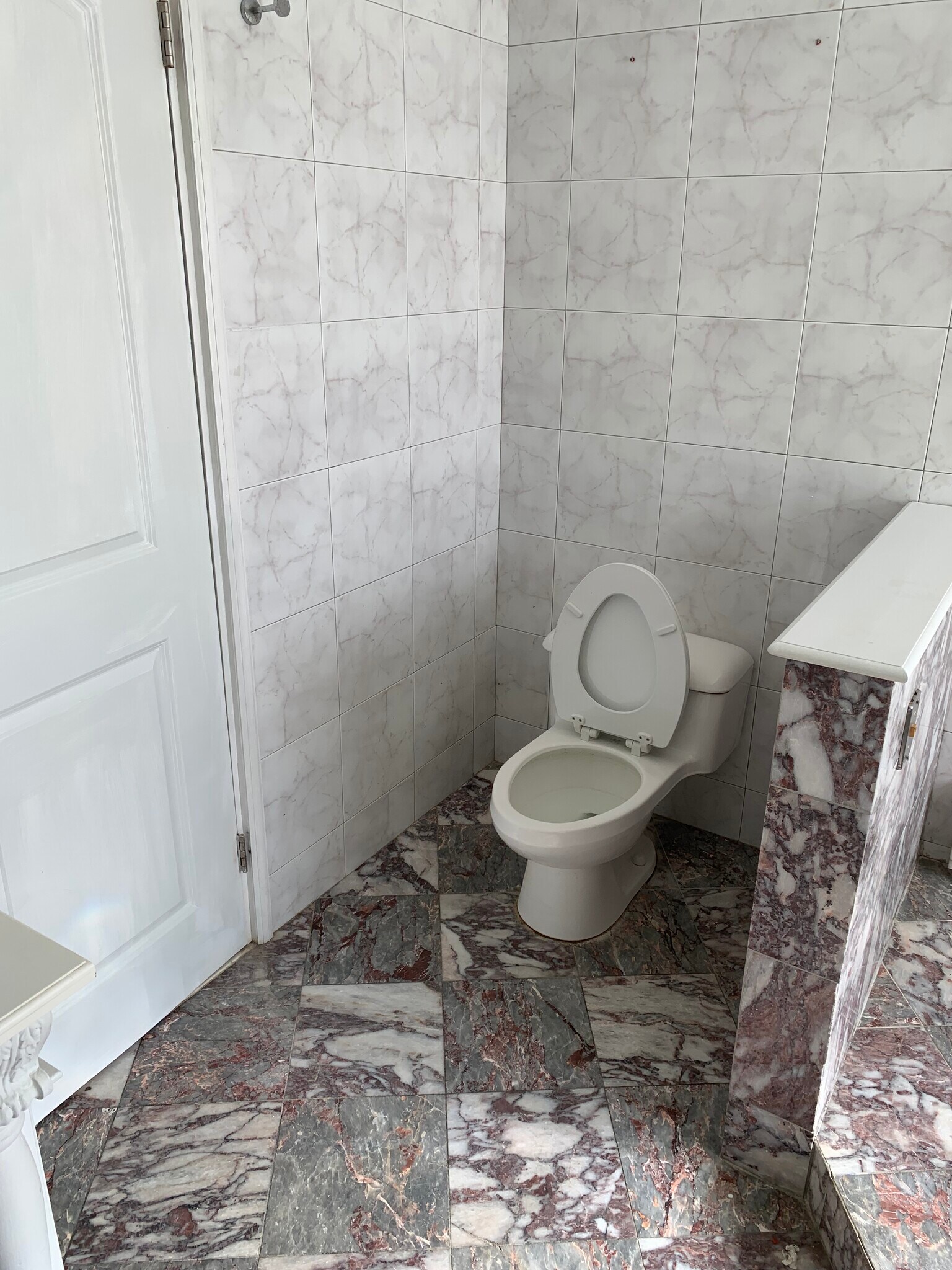 Building Photo - 336 Scranton Ave