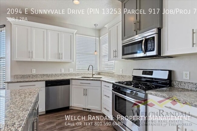 Building Photo - 2094 E Sunnyvale Dr