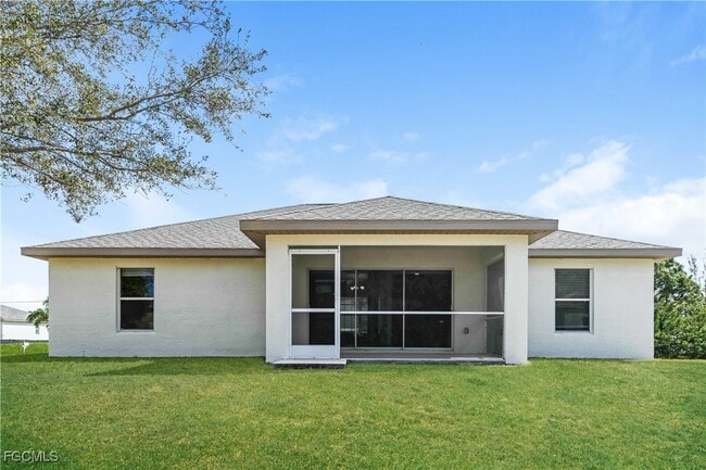 Building Photo - 1220 NW 26th Ave