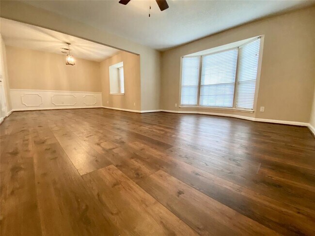 Building Photo - 2206 Tannehill Dr