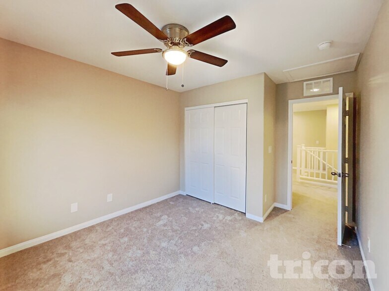 Building Photo - 10626 Seasonable Dr