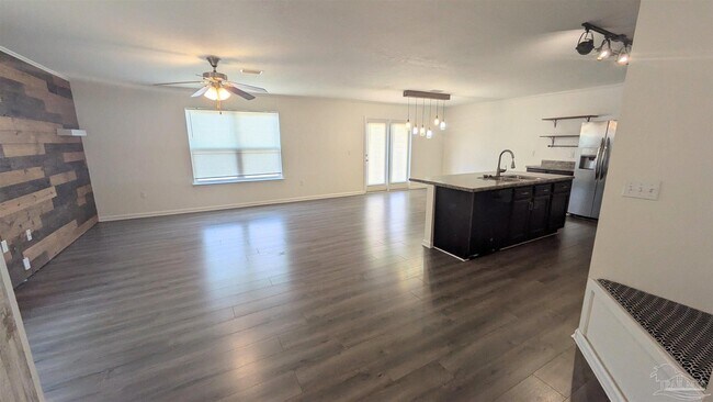 Building Photo - 5881 Little Leaf Court