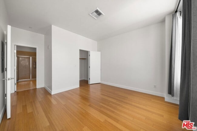 Building Photo - 3810 Wilshire Blvd