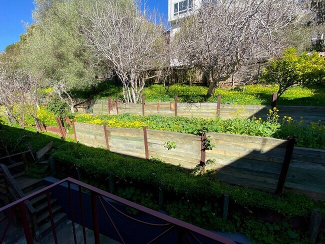 Building Photo - 4344 17th St