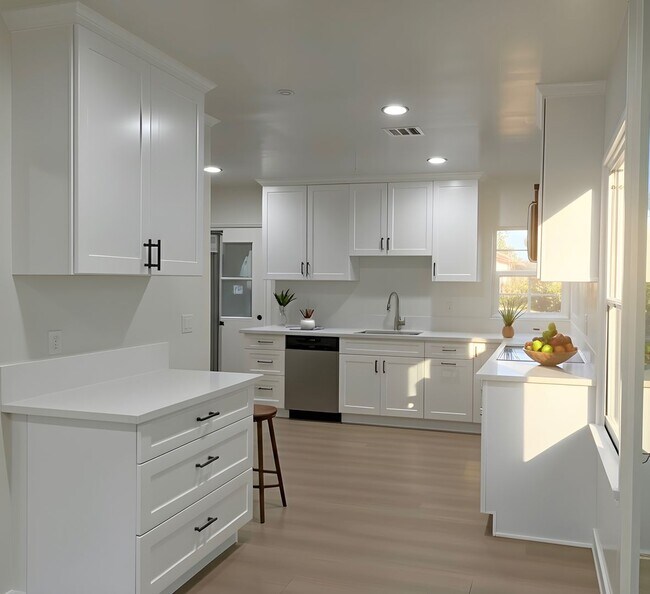 Primary Photo - 5912 Carpenter Ave