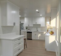 Building Photo - 5912 Carpenter Ave