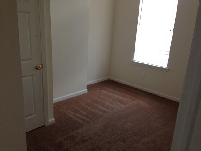 Bedroom 1 - 120 N 34th St