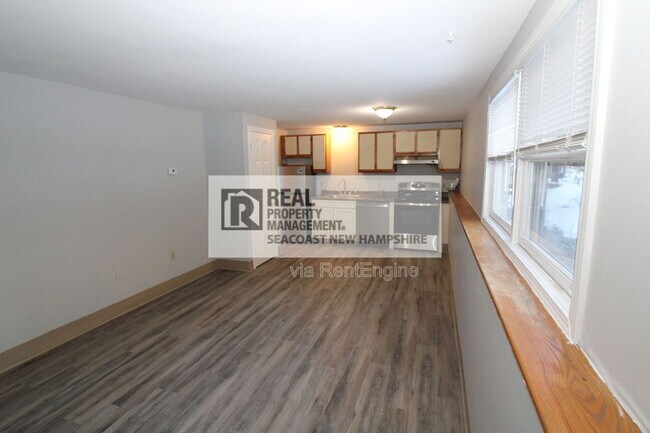 Building Photo - 28 Ivy Ln