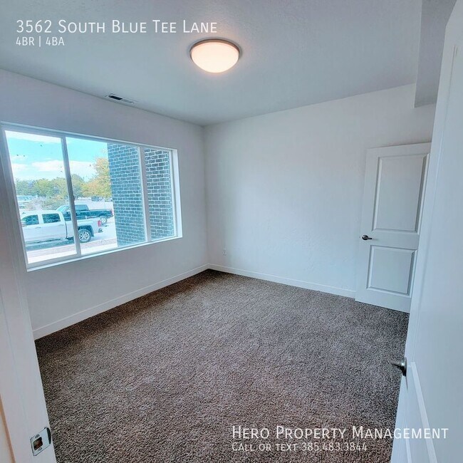 Building Photo - 3562 Blue Tee Ln