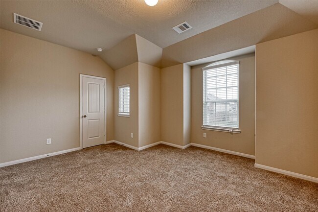 Building Photo - 24723 Puccini Pl