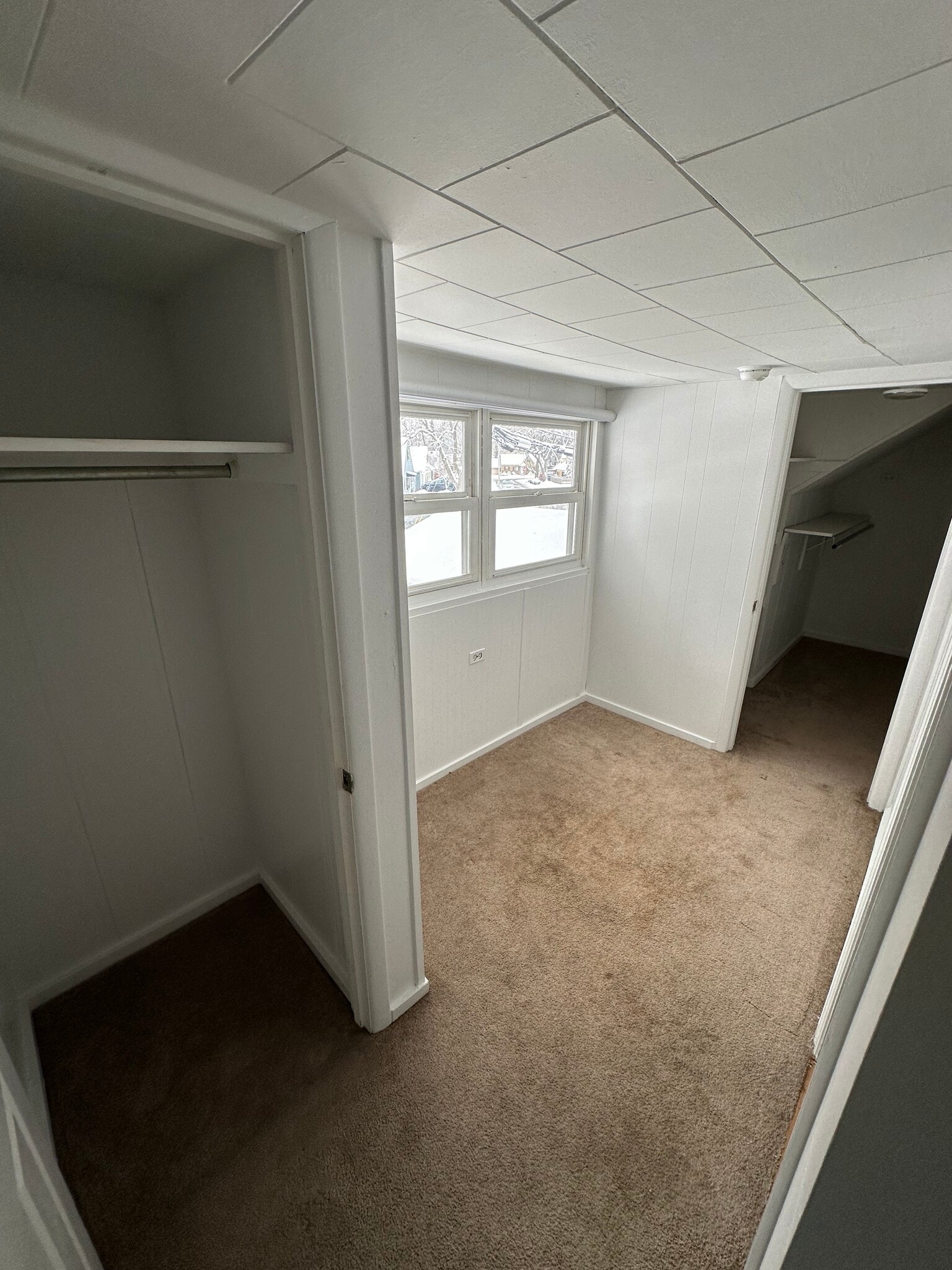 Building Photo - 3974 Maricarr Dr