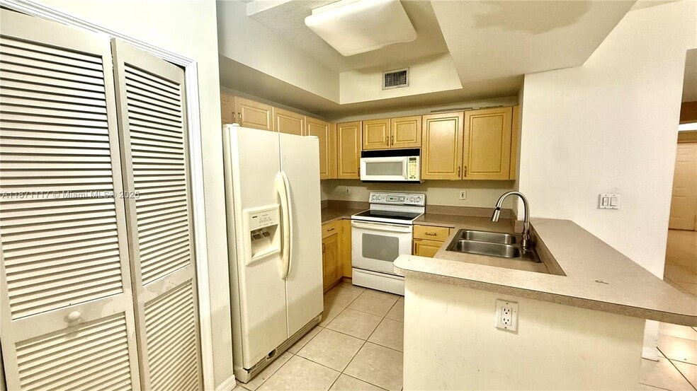 Building Photo - 10150 SW 88th St
