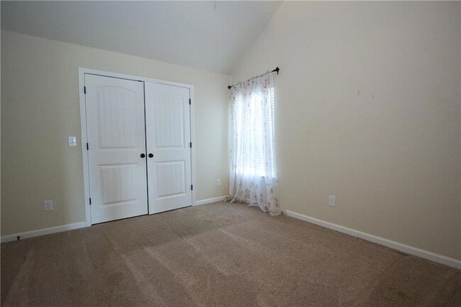 Building Photo - 793 Kaitlyn Dr