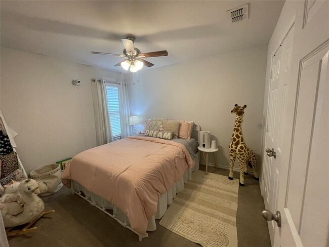 Building Photo - 2521 Weatherford Heights Dr