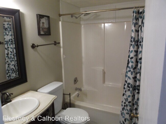 Building Photo - 3 br, 2 bath House - 5627 Rockhurst Drive