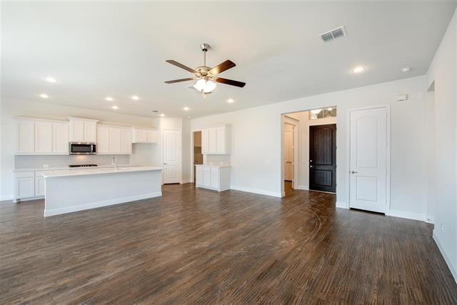 Building Photo - 4422 Juniper Ln