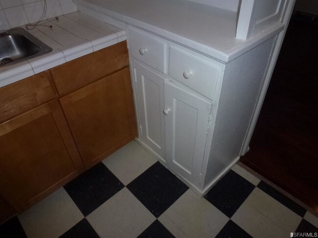 Building Photo - 1086 Post St