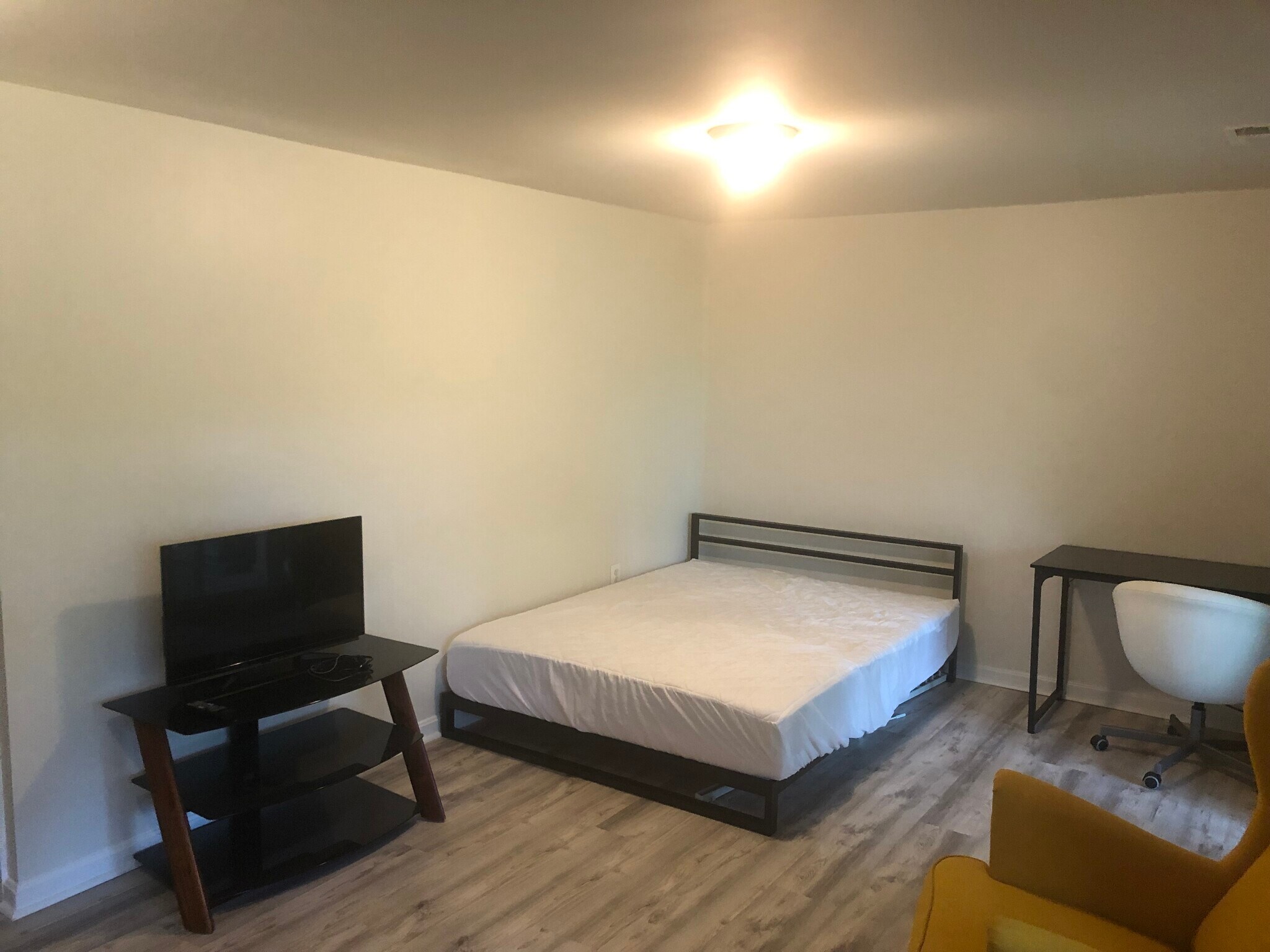 Basement Room - 6403 Knapsack Ln