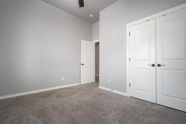 Building Photo - 508 NW 199th St