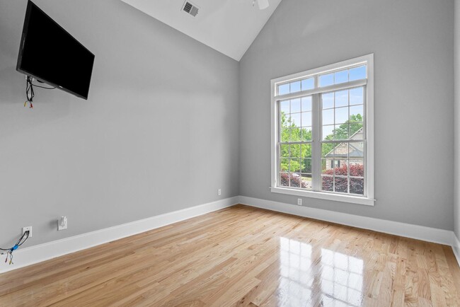 Building Photo - 519 Wild Hickory Ln