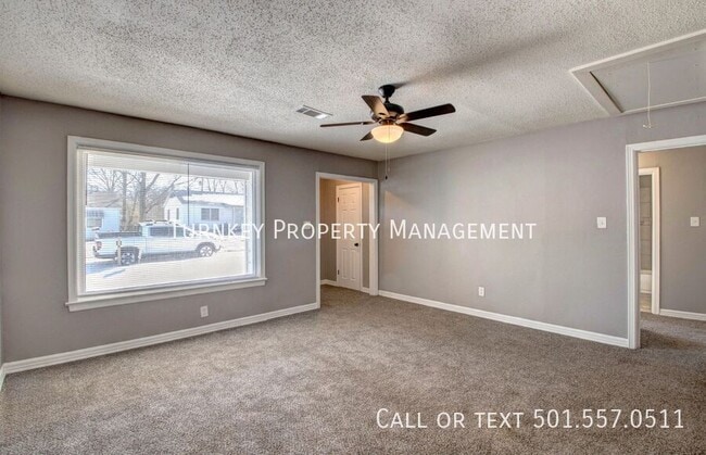 Building Photo - 1412 Washington St