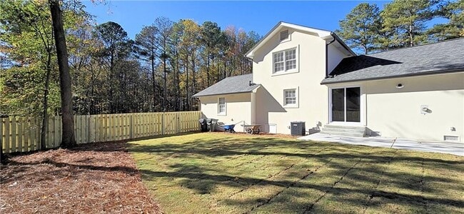 Building Photo - 2826 Whippoorwill Cir NW