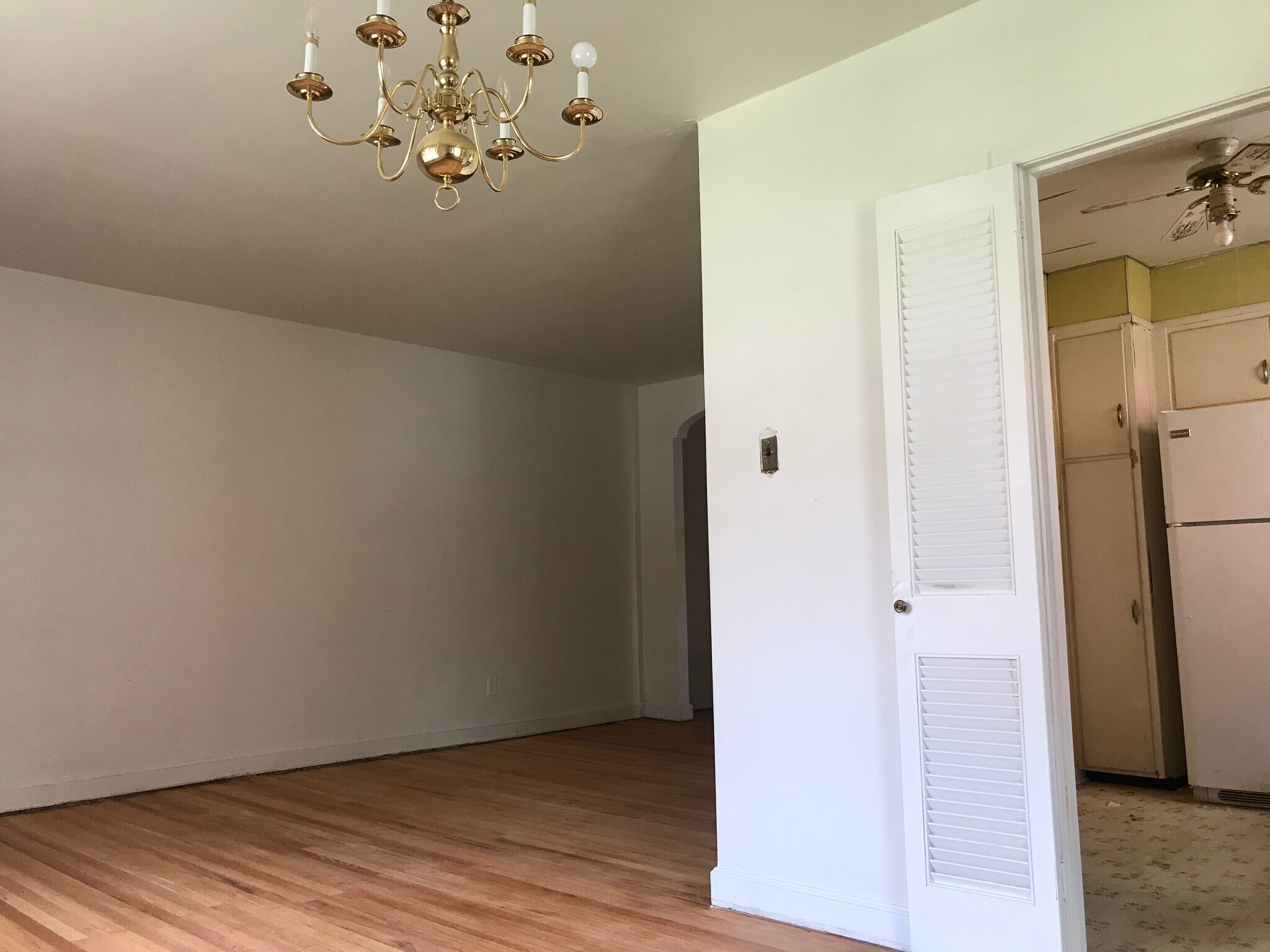 Living/Dining Room - 2444 N 50th St