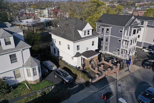 Primary Photo - 53 Georgia St