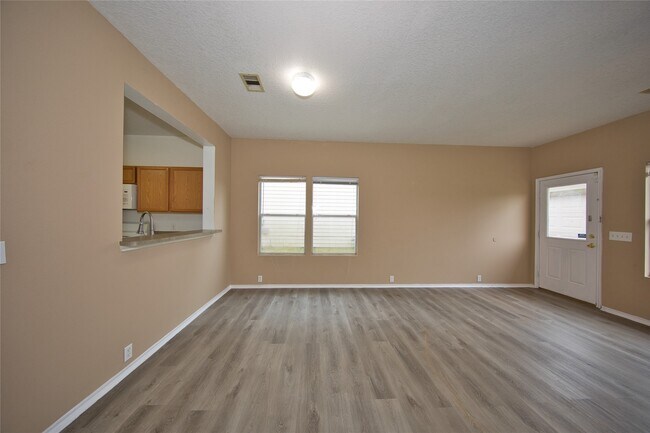 Building Photo - 18851 Sandelford Dr