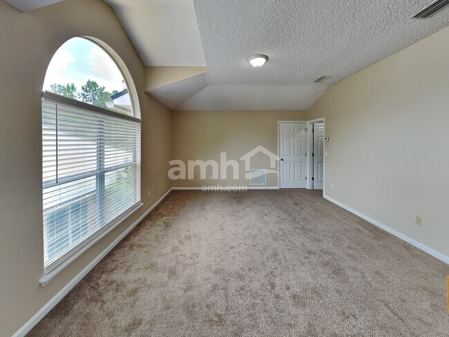 Building Photo - 3028 Atherley Rd