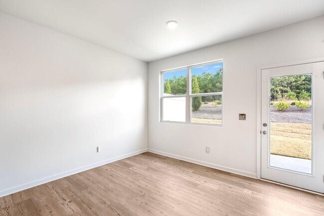 Building Photo - 420 Pt Pl Dr