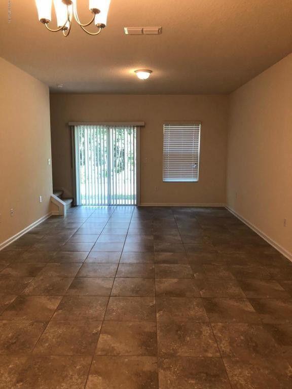 Building Photo - 602 Servia Dr