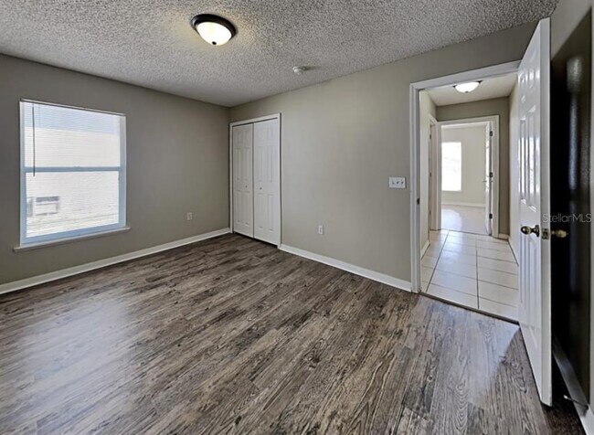 Building Photo - 15955 Wilkinson Dr