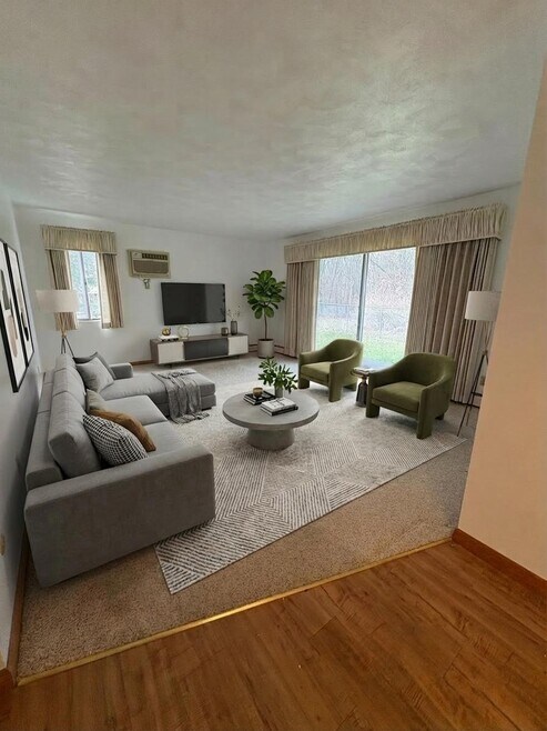 Building Photo - 624 Garrison Rd