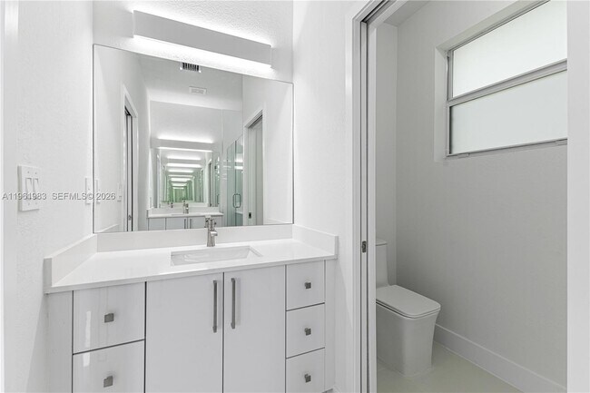 Building Photo - 21326 Old Cutler Rd