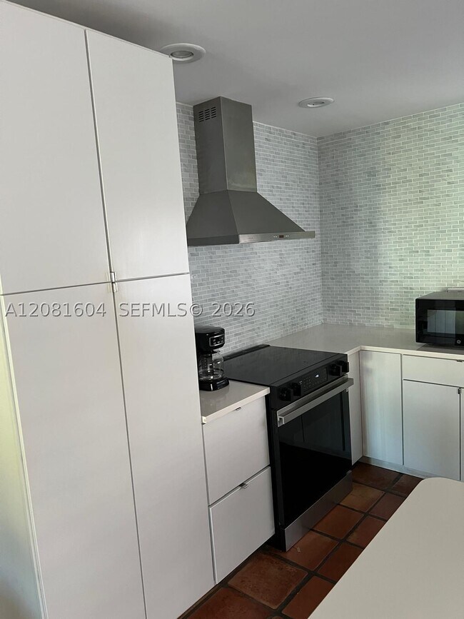 Building Photo - 2957 Myrtle Oak Cir